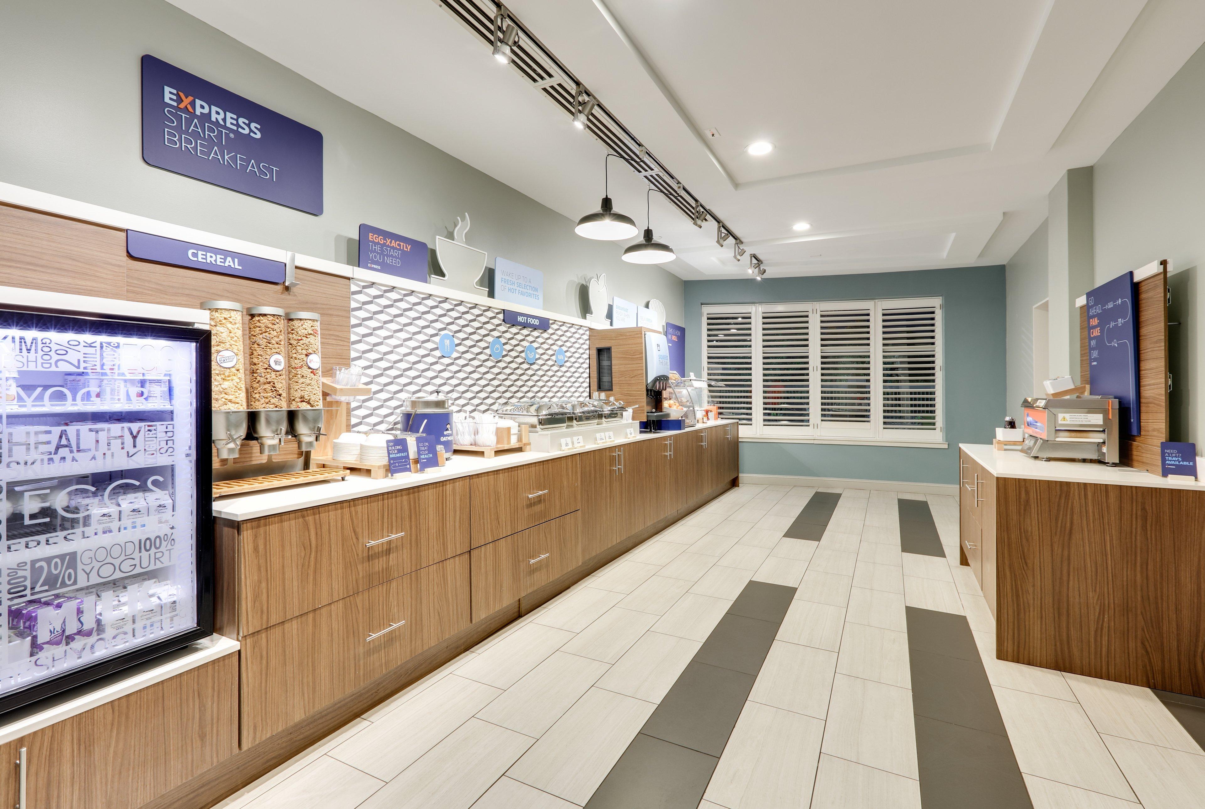 Holiday Inn Express Hotel & Suites Dublin By Ihg Ngoại thất bức ảnh