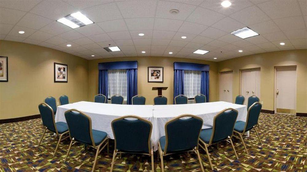 Holiday Inn Express Hotel & Suites Dublin By Ihg Ngoại thất bức ảnh
