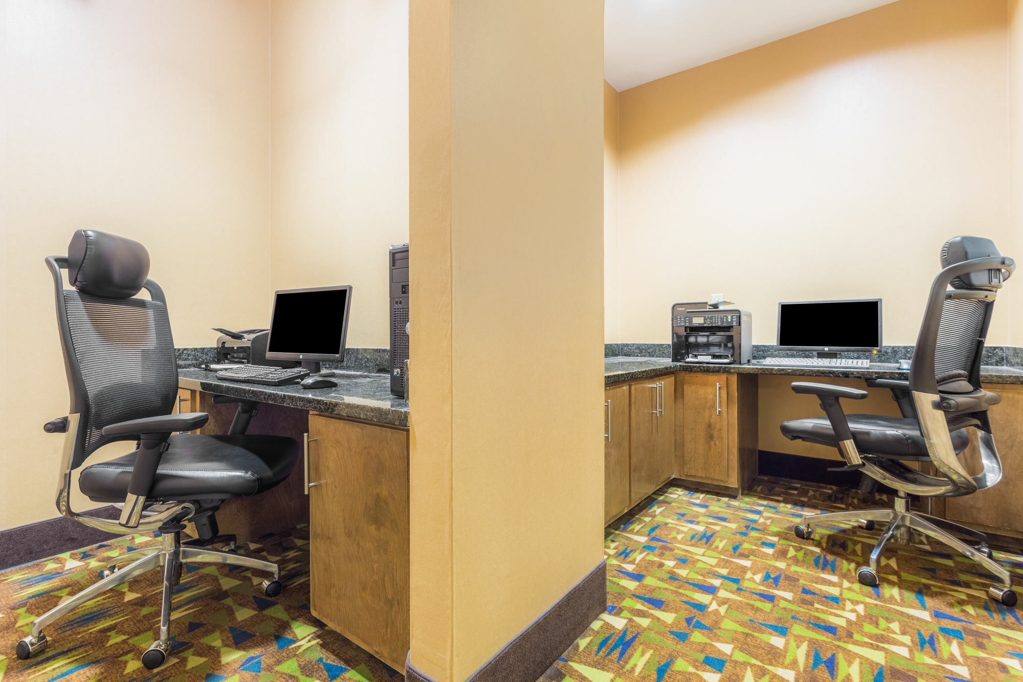 Holiday Inn Express Hotel & Suites Dublin By Ihg Ngoại thất bức ảnh